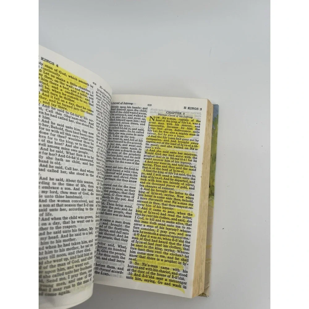 Vintage 1991 Children's Holy Bible Read to Me 1st Edition HC Jesus Pray Holman